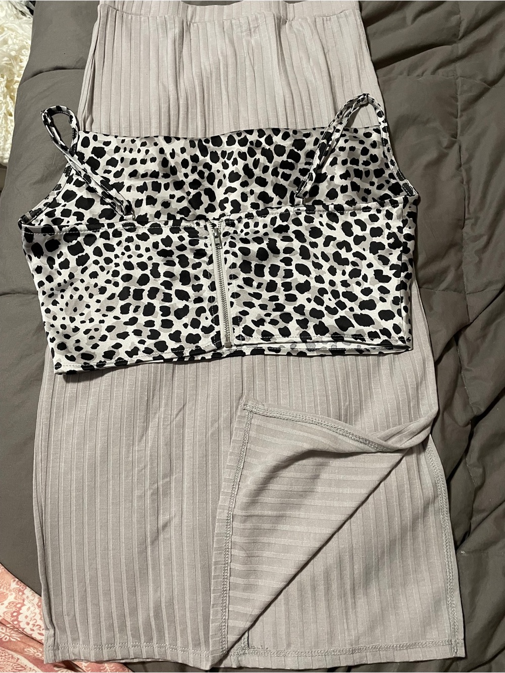 Forever 21 size S Black & Gray Animal Print Cami/NWT stretchy midi skirt womens